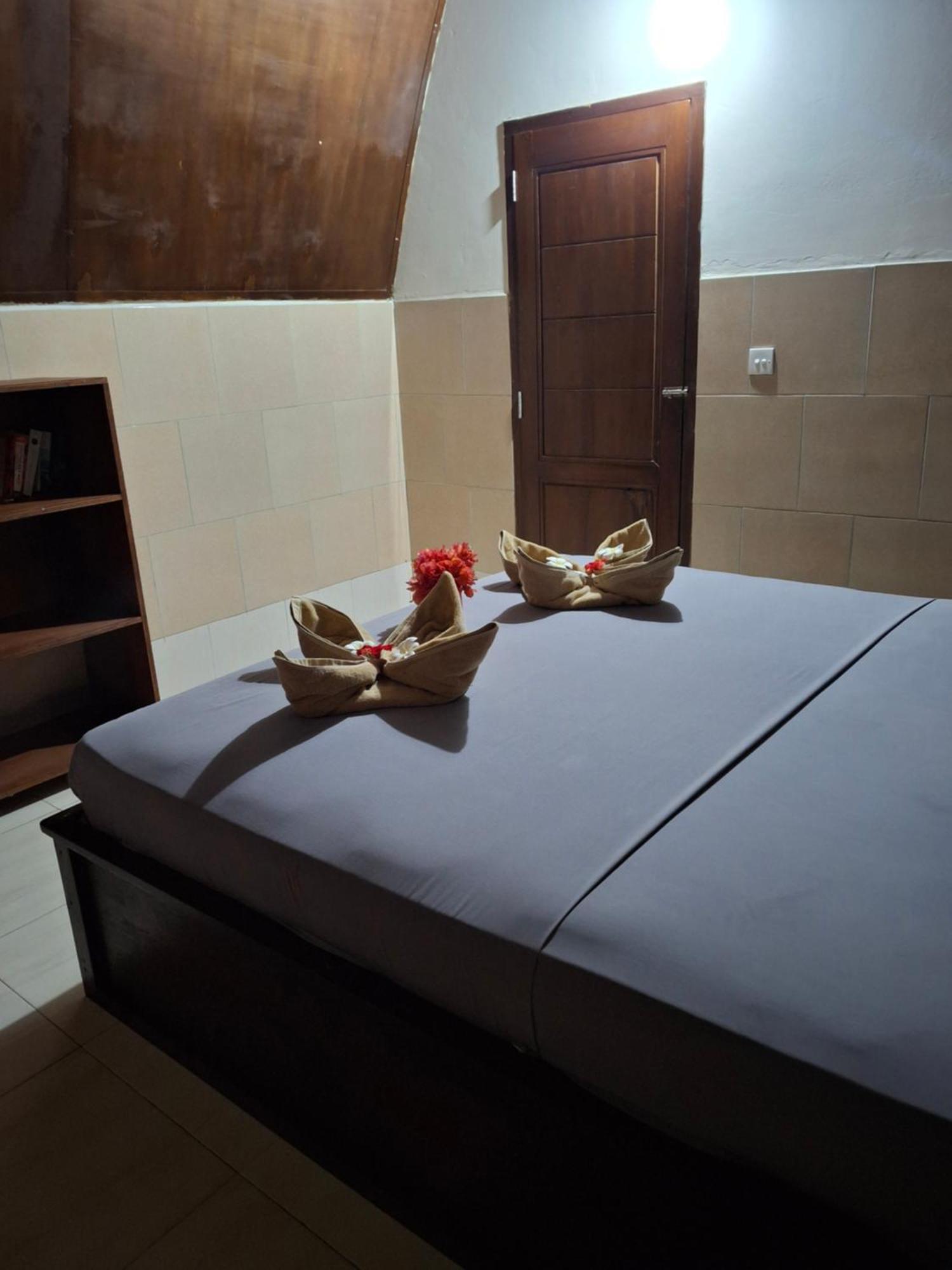 Cnunk Bungalow Gili Meno Dış mekan fotoğraf