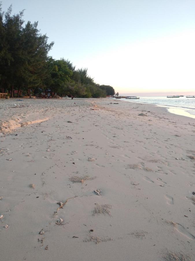 Cnunk Bungalow Gili Meno Dış mekan fotoğraf